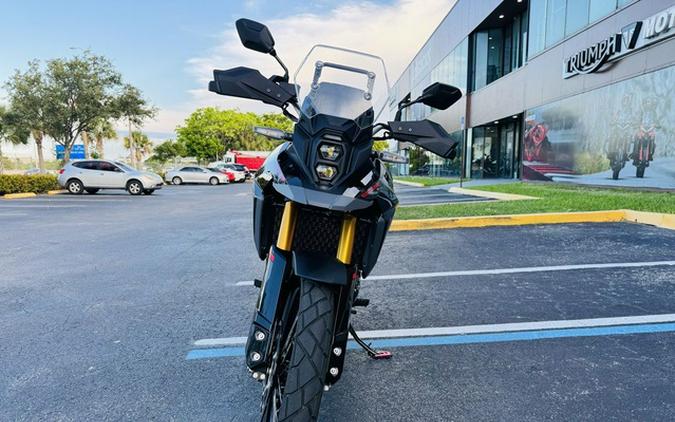 2025 Suzuki V-Strom 800DE
