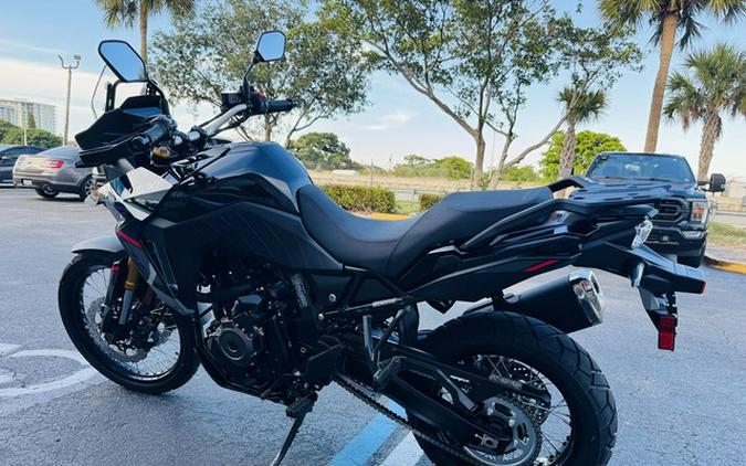 2025 Suzuki V-Strom 800DE