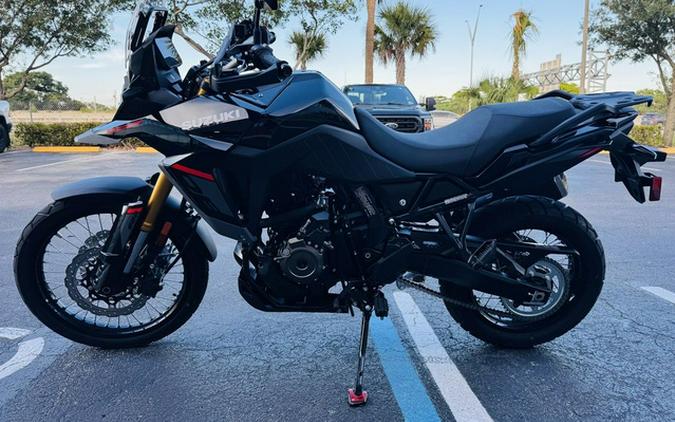 2025 Suzuki V-Strom 800DE