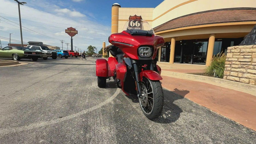 2026 Harley-Davidson® Street Glide 3 Limited Brilliant Red Black Trim