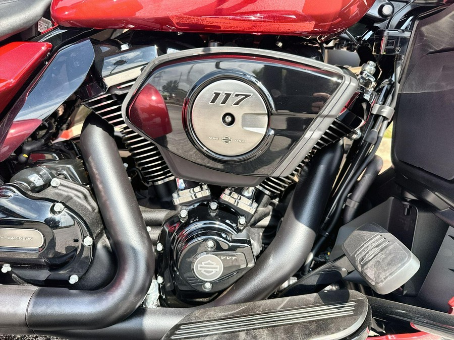 2026 Harley-Davidson® Street Glide 3 Limited Brilliant Red Black Trim