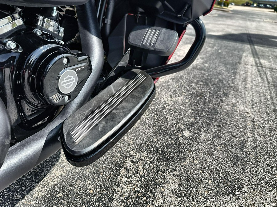 2026 Harley-Davidson® Street Glide 3 Limited Brilliant Red Black Trim