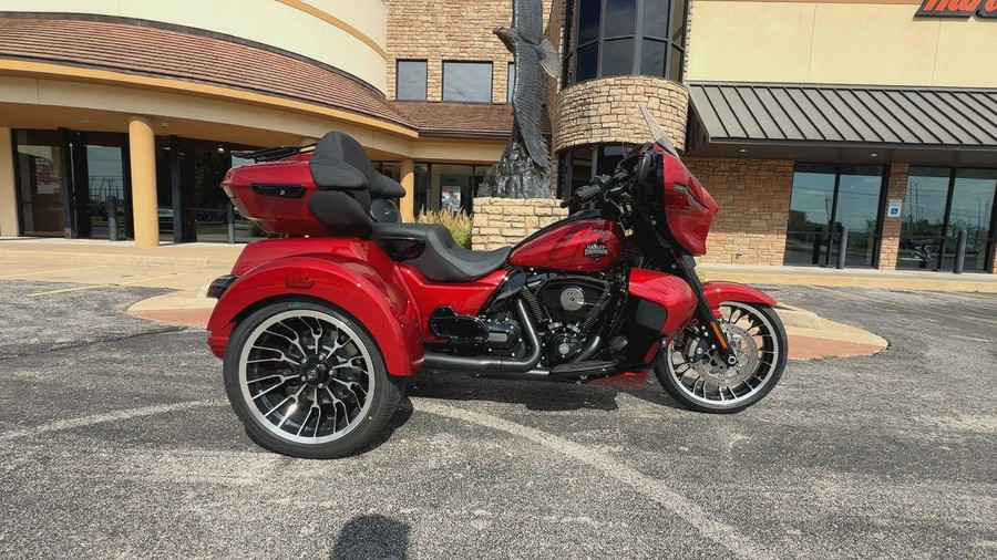 2026 Harley-Davidson® Street Glide 3 Limited Brilliant Red Black Trim