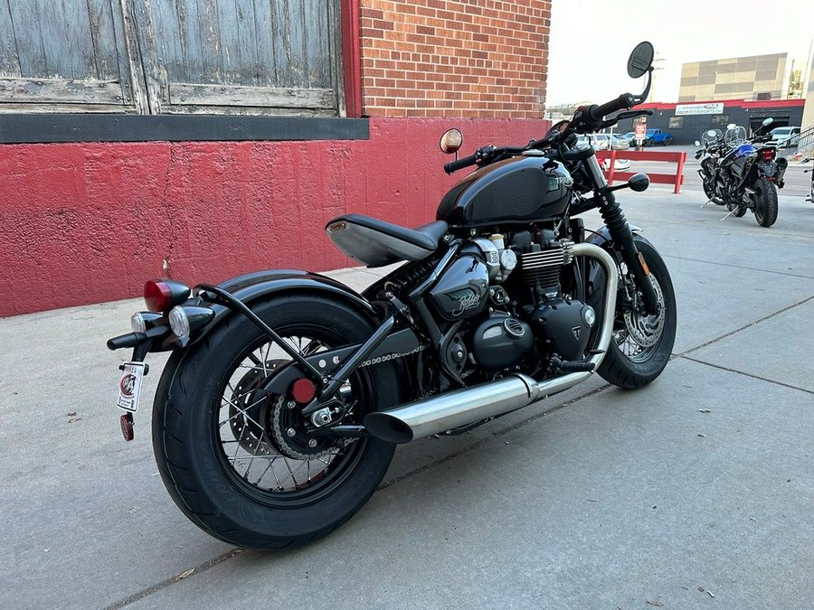 2024 Triumph Bonneville Bobber Jet Black