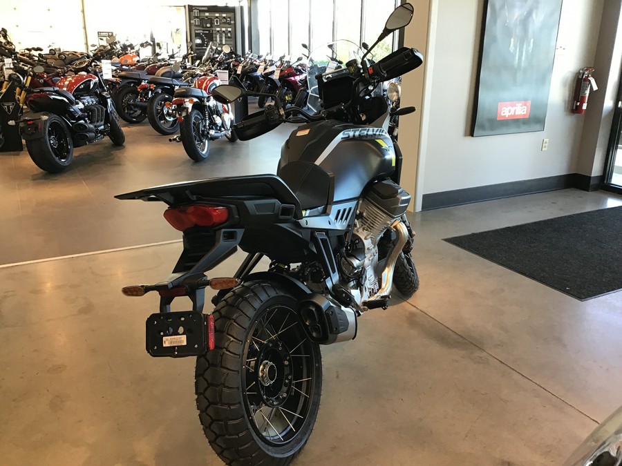 2024 Moto Guzzi Stelvio