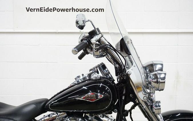 2015 Harley-Davidson Softail FLSTC - Heritage Classic