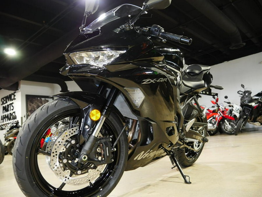 2025 Kawasaki NINJA® ZX™-4R ABS