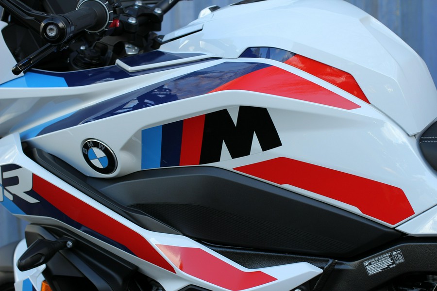 2026 BMW M 1000 XR
