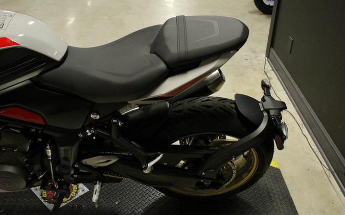 2026 Triumph Trident 800