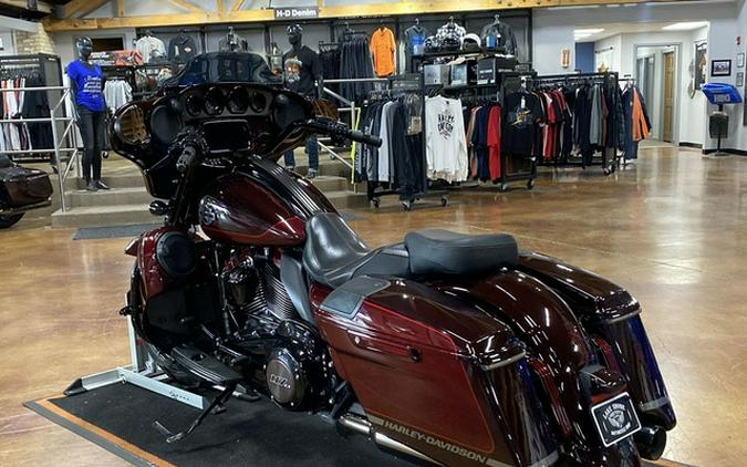 2019 Harley-Davidson FLHXSE - CVO Street Glide