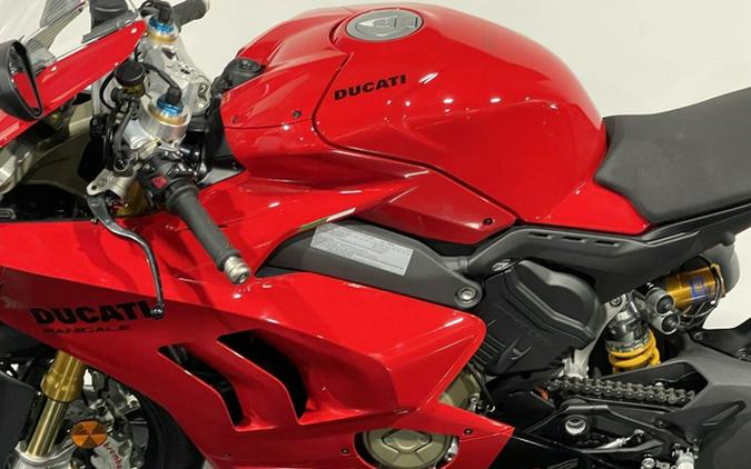 2024 Ducati Panigale V4 S Red