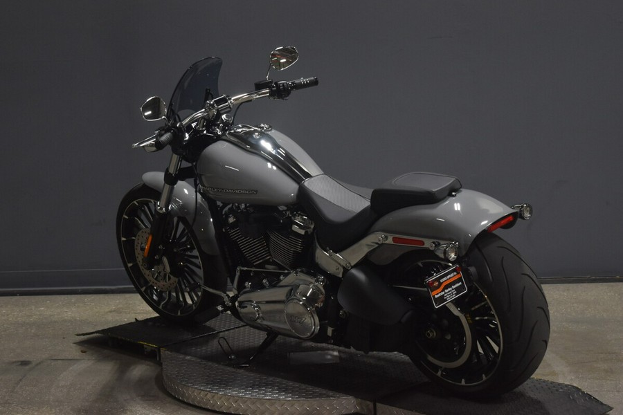 2024 Harley-Davidson Breakout 117