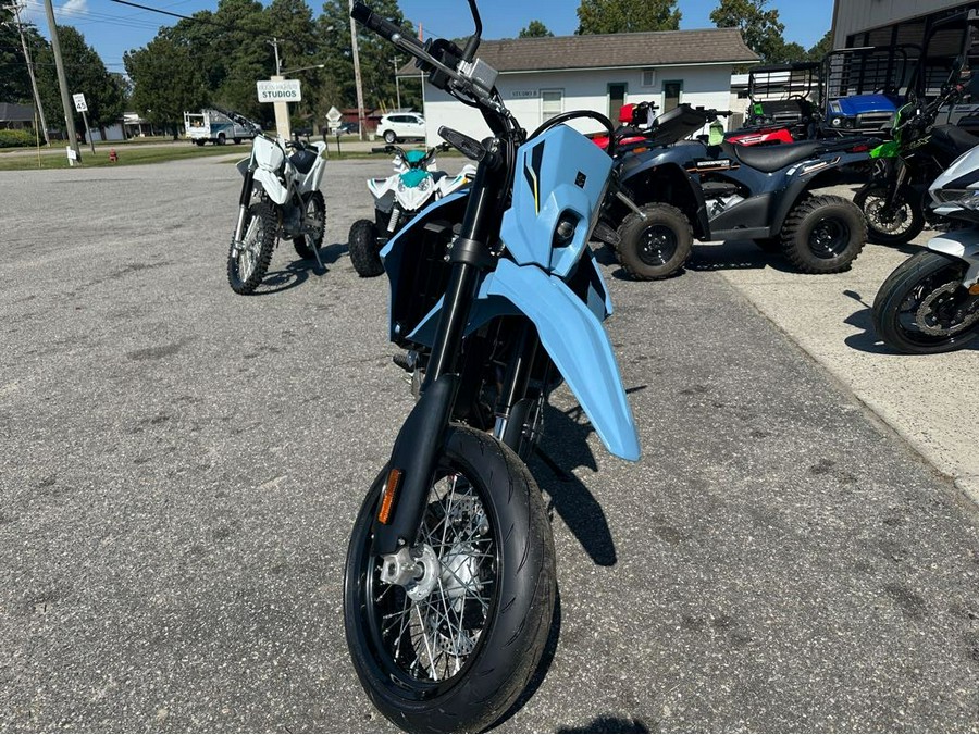 2025 Suzuki DR-Z400SM SUPERMOTO