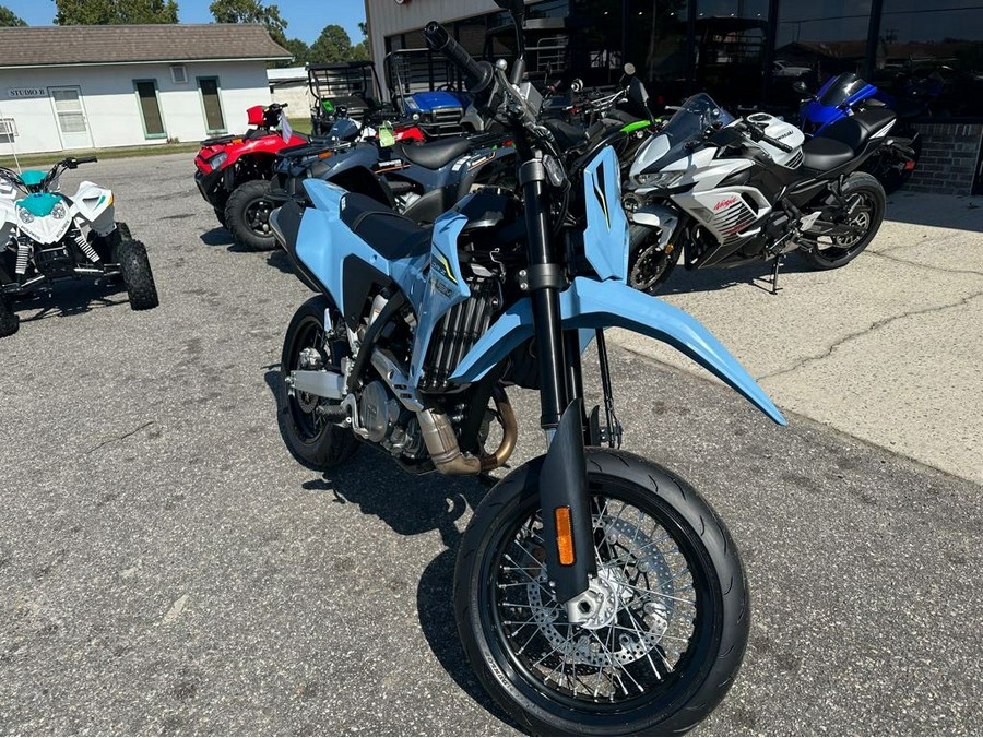 2025 Suzuki DR-Z400SM SUPERMOTO