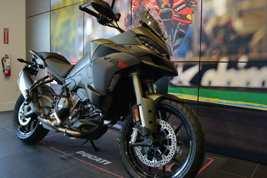 2025 Ducati MULTISTRADA V2S