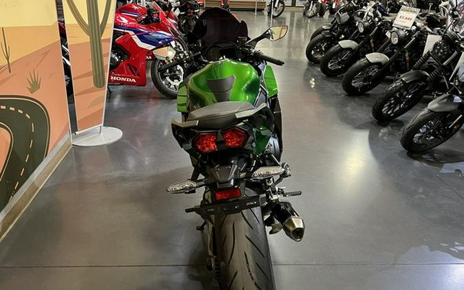 2021 Kawasaki Ninja H2 SX SE+