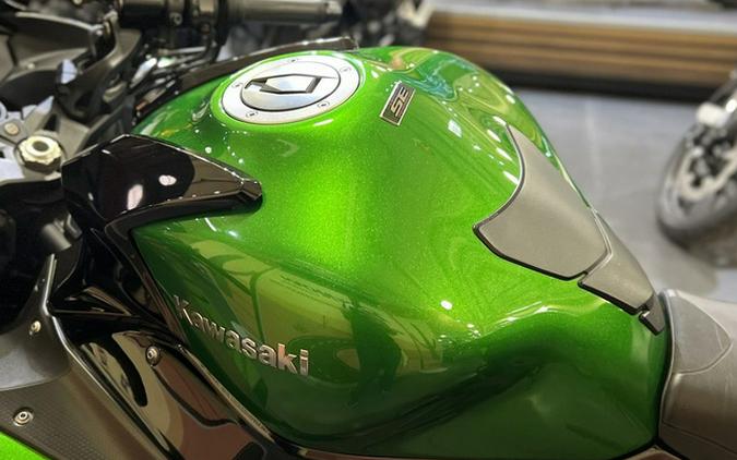 2021 Kawasaki Ninja H2 SX SE+