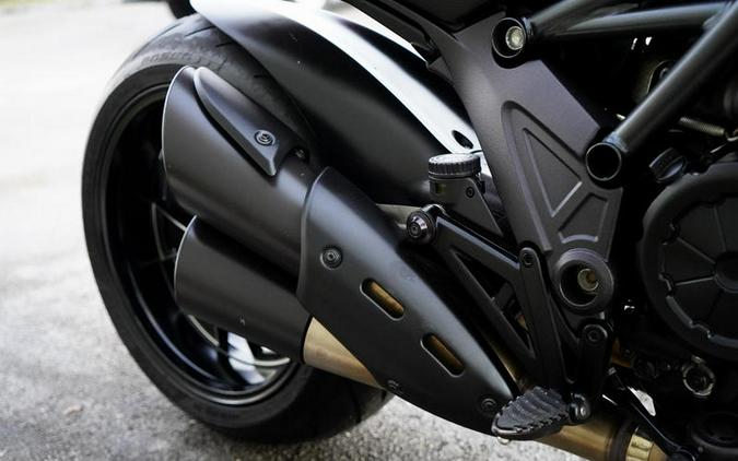 2015 Ducati Diavel Dark