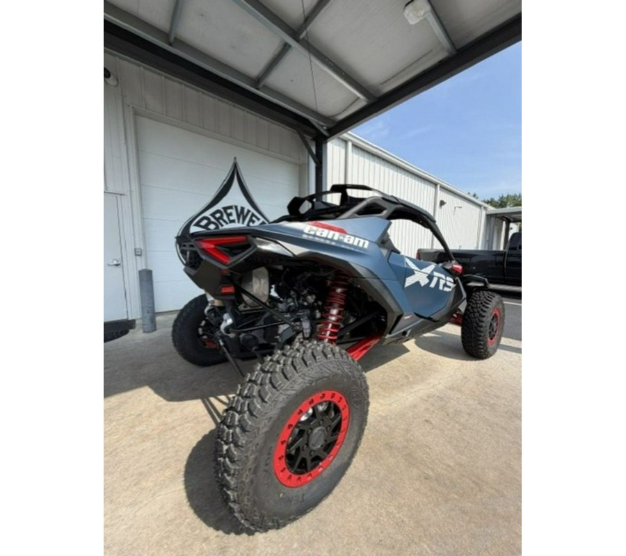 2026 Can-Am® Maverick R X RS Dusty Navy