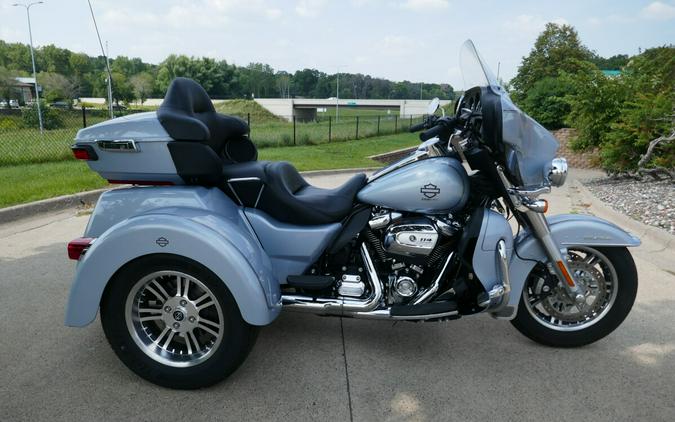 FLHTCUTG 2023 Tri Glide Ultra