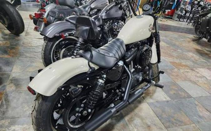 2022 Harley-Davidson Iron 883 Review [Air-Cooled Sportster]