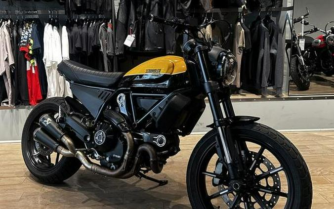 2019 Ducati Scrambler Full Throttle Review (11 Fast Facts)