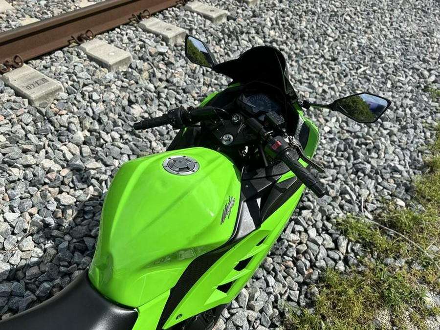 2015 Kawasaki Ninja® 300