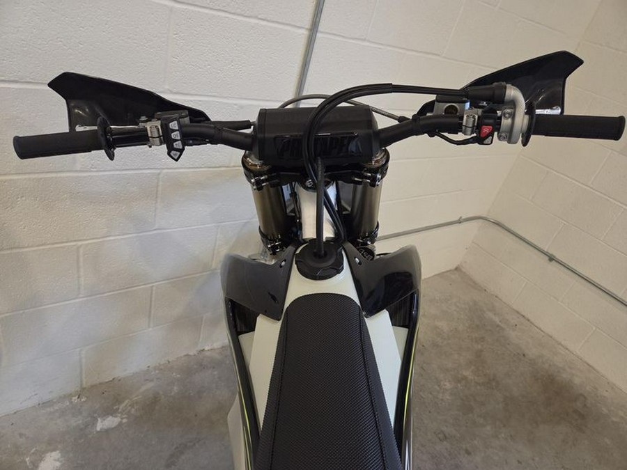 2026 Triumph TF 450 C