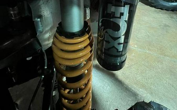 2026 Can-Am® Outlander XT-P 1000R With Smart-Shox