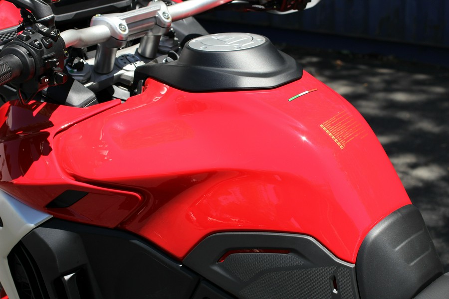 2025 Ducati Multistrada V4 Rally