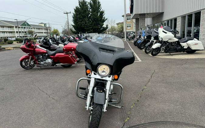 2022 Harley-Davidson Electra Glide® Standard