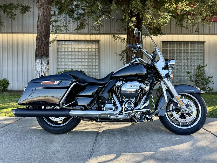 2017 Harley-Davidson® FLHP - Road King® Police