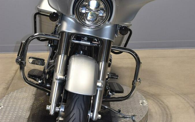 2015 Harley-Davidson Street Glide Special FLHXS