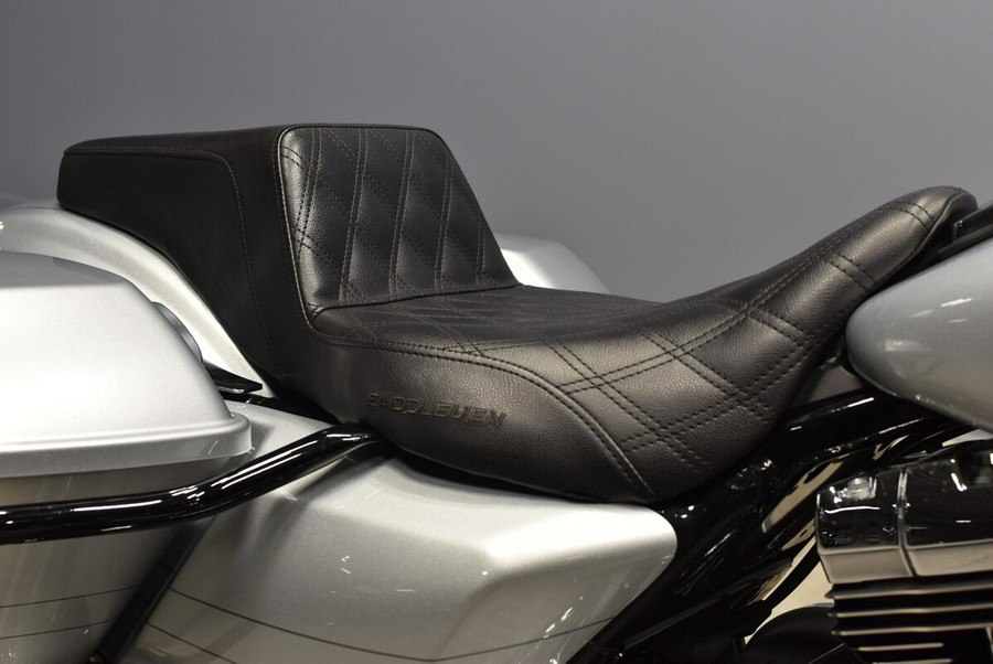 2015 Harley-Davidson Street Glide Special FLHXS