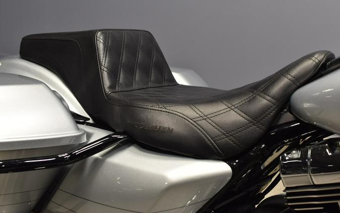 2015 Harley-Davidson Street Glide Special FLHXS