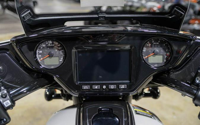 2026 Indian Motorcycle Chieftain® PowerPlus Dark Horse with 112 and PowerBand Audio Package