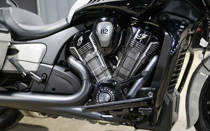 2026 Indian Motorcycle Chieftain® PowerPlus Dark Horse with 112 and PowerBand Audio Package