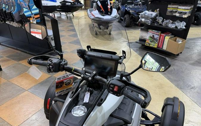 2025 Can-Am Canyon?