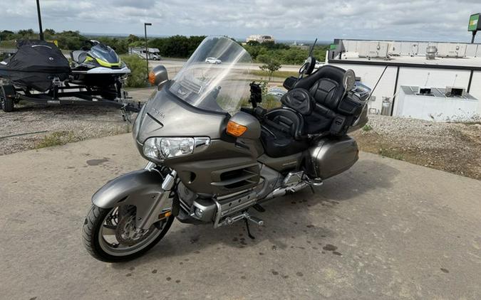 2008 Honda Gold Wing Audio / Comfort / Navi