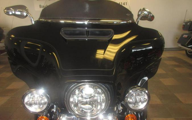 2022 Harley-Davidson® FLHTCUTG - Tri Glide® Ultra