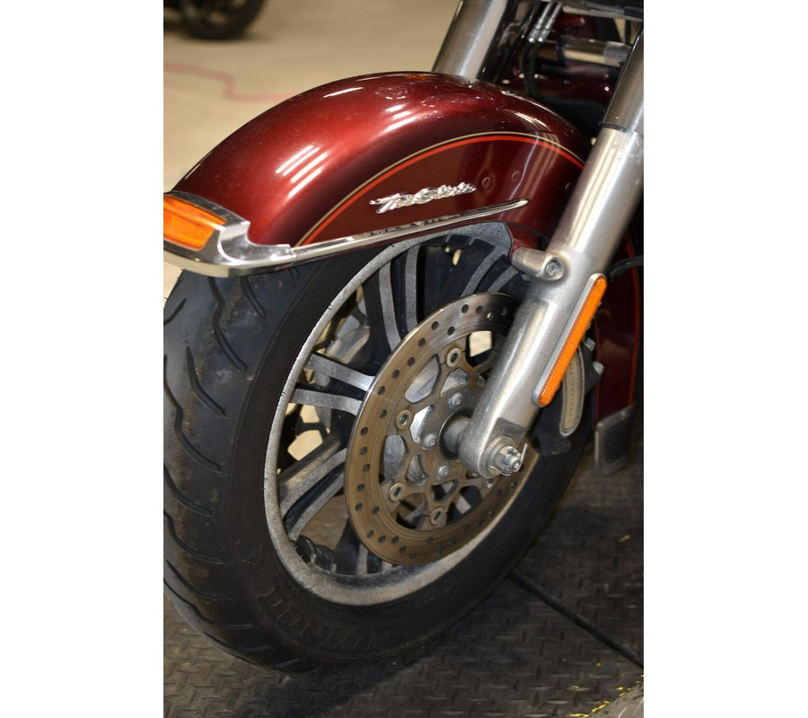 2016 Harley-Davidson Tri Glide Ultra flhtcutg