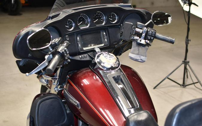2016 Harley-Davidson Tri Glide Ultra FLHTCUTG