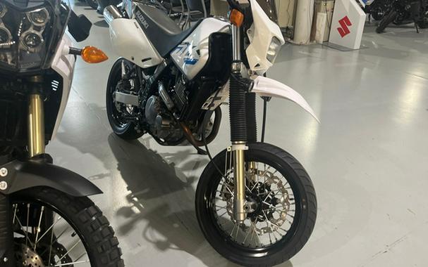 2023 Suzuki DR 650S