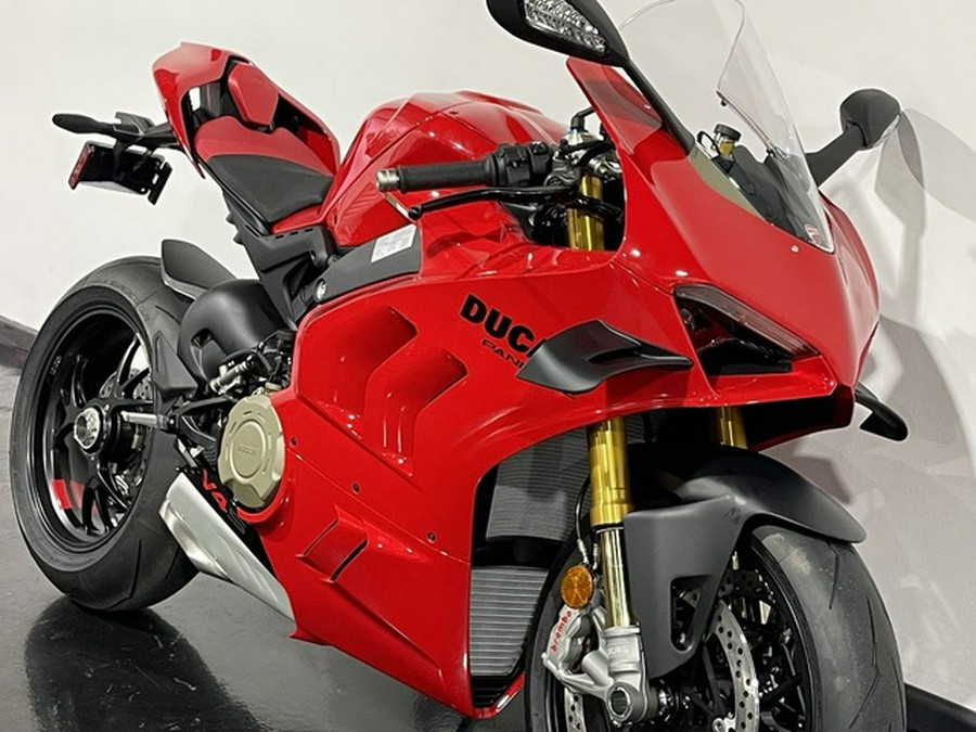 2024 Ducati Panigale V4 S Red