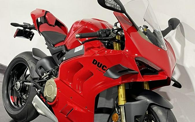 2024 Ducati Panigale V4 S Red