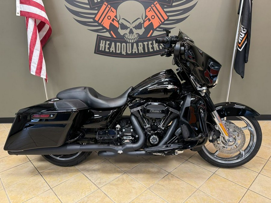 2015 Harley-Davidson Street Glide® CVO™ Street Glide®