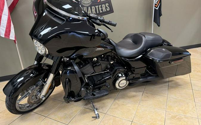 2015 Harley-Davidson Street Glide® CVOT Street Glide®