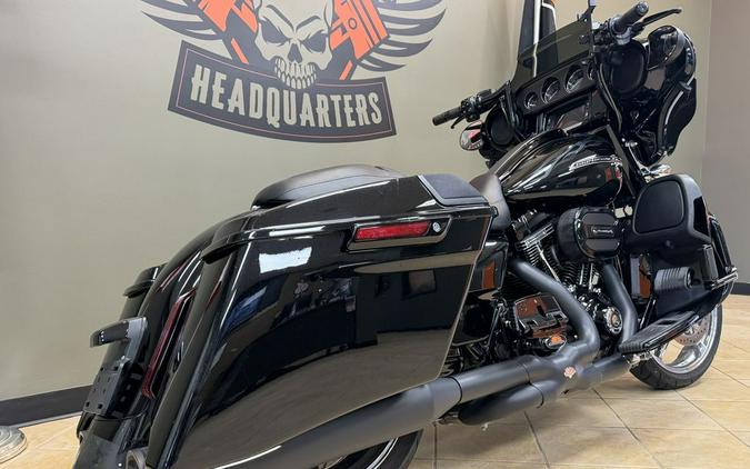 2015 Harley-Davidson Street Glide® CVO™ Street Glide®