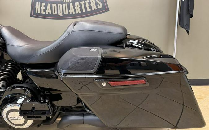 2015 Harley-Davidson Street Glide® CVOT Street Glide®