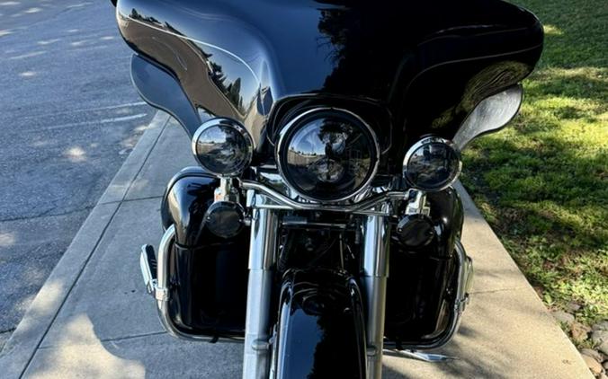 2011 Harley-Davidson® FLHTK - Electra Glide® Ultra Limited
